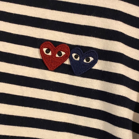 Comme des Garcons PLAY Navy and White Striped Long Sleeve Tee - Picture 3 of 6